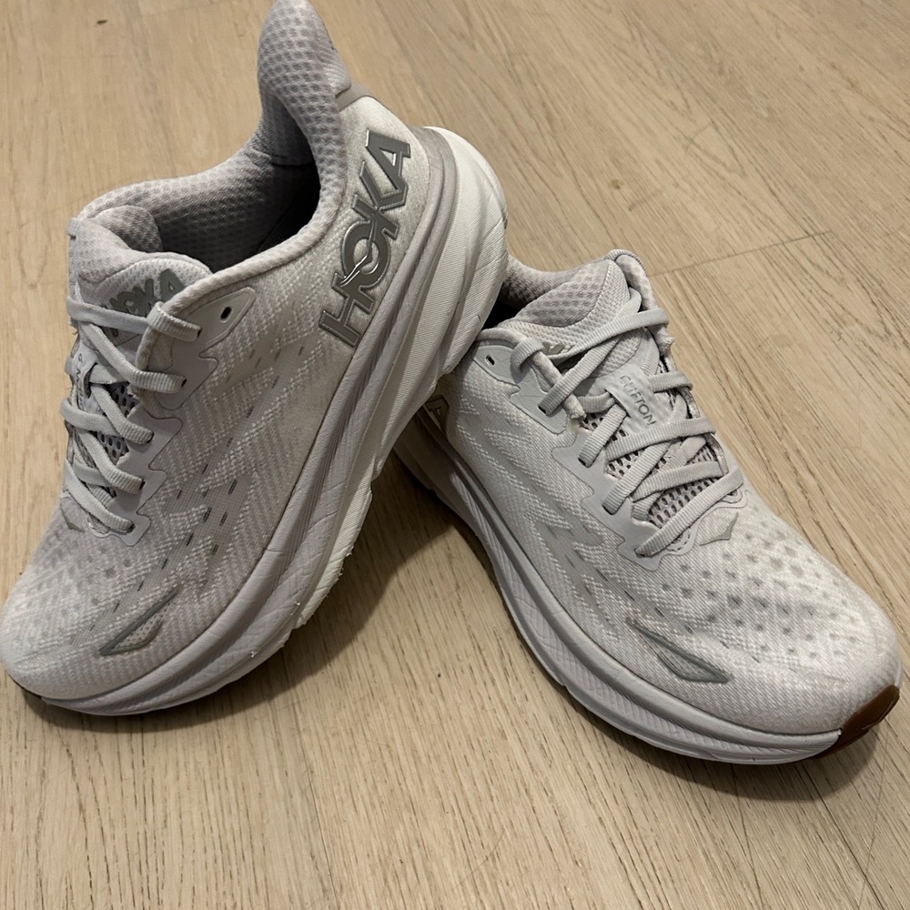 Hoka One One Clifton 9 Women Running Shoes Nimbus Cloud White 1127896 NCWT 8B